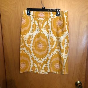 J. Crew Linen Pencil skirt 💛💕